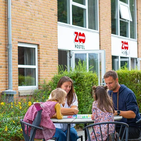 Hostel Zoo