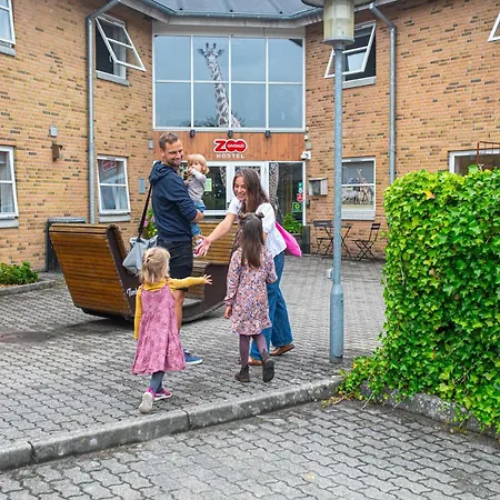 Albergue Zoo Givskud